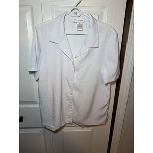 Vintage Graver Studio Women’s Medium White Button Front Short Sleeve Blouse 1850